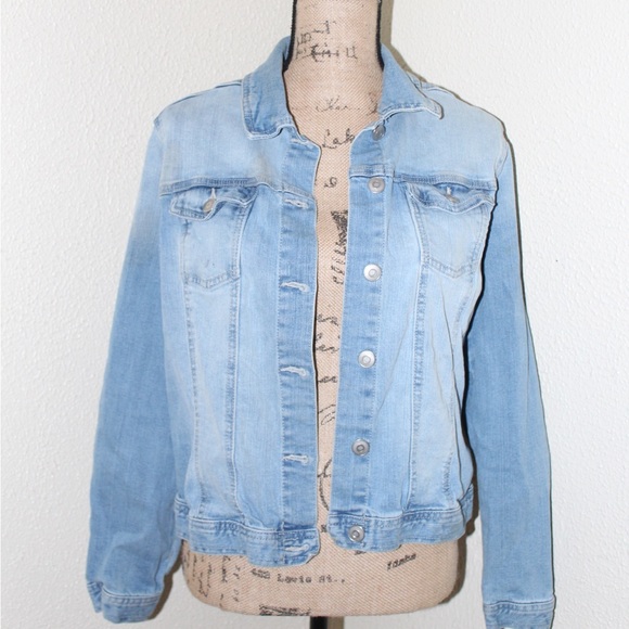 Baccini Jackets & Blazers - BACCINI jean jacket